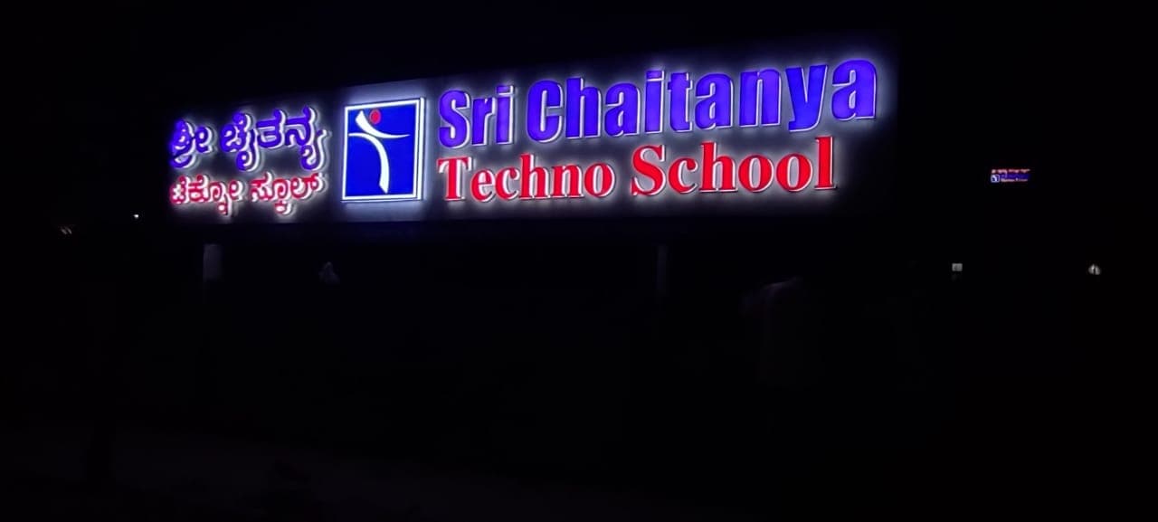 Premium Railway Space